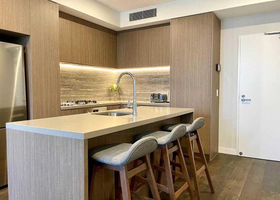 Luxury Stunning Riverview 1 Bedroom Apt 479F Χρυσή Ακτή Εξωτερικό φωτογραφία