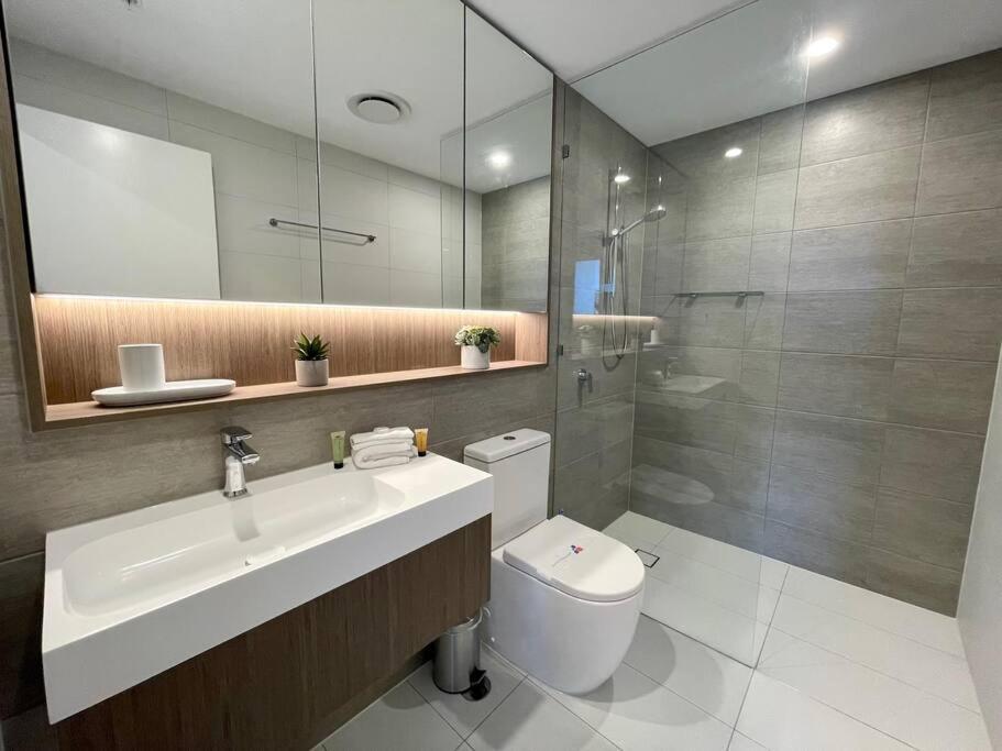 Luxury Stunning Riverview 1 Bedroom Apt 479F Χρυσή Ακτή Εξωτερικό φωτογραφία